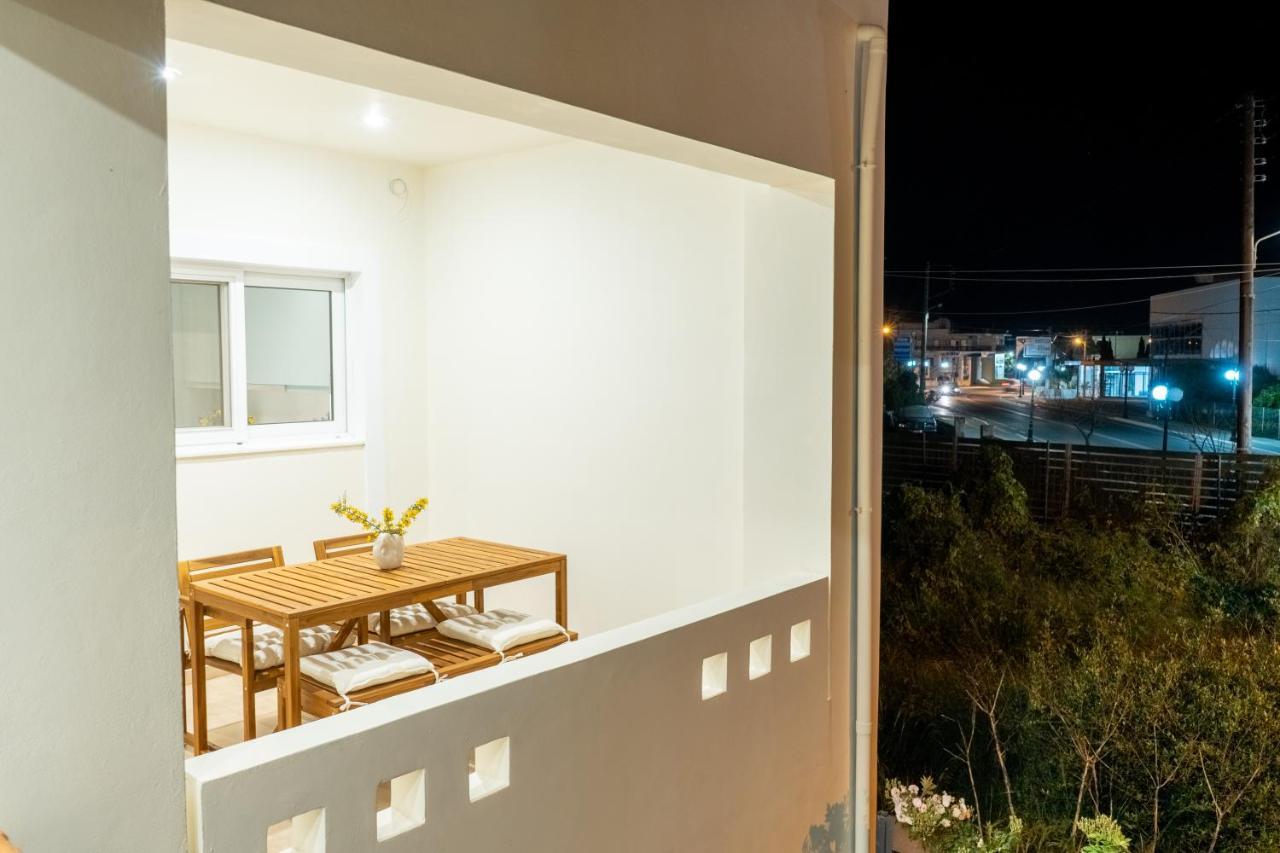 Ros Solis Luxure House Case de vacanță